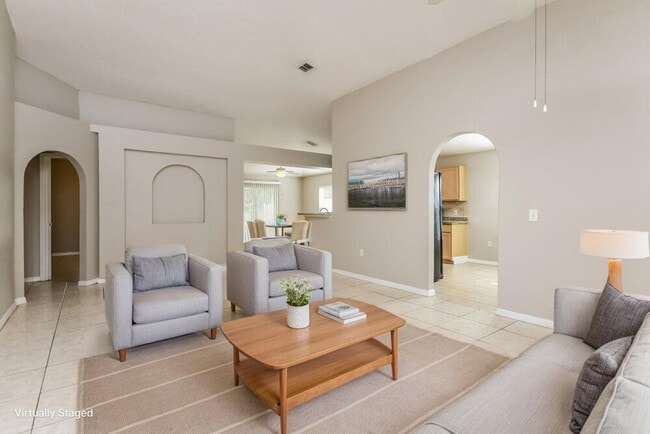 Foto del edificio - 14552 Lake Price Dr