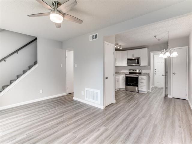 Foto del edificio - 5731 Shadydell Dr