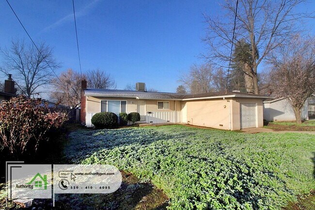 Foto del edificio - 3120 Stingy Ln