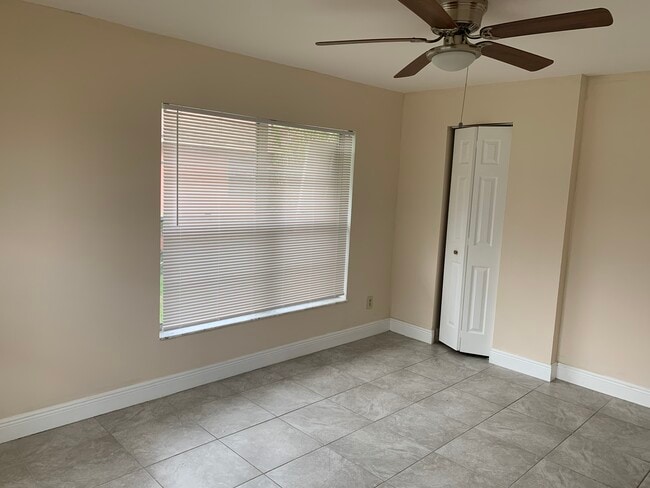 Photo - 1355 22nd Ave SW House