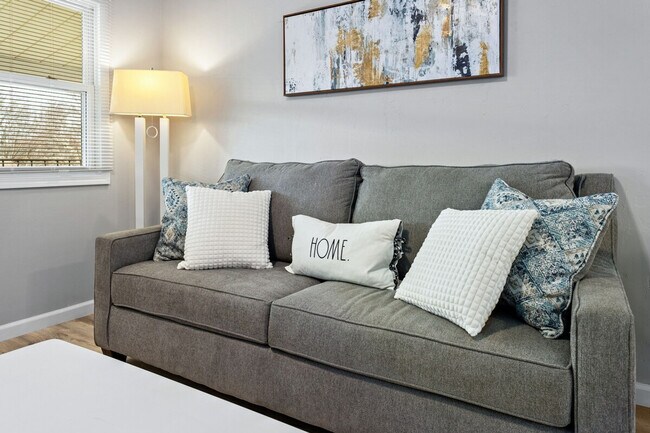 Foto del edificio - 826 W Browning St