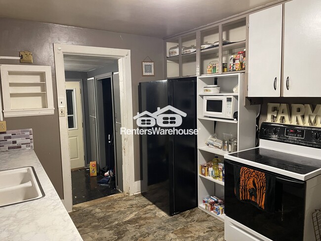 Building Photo - 1053 23rd Ave