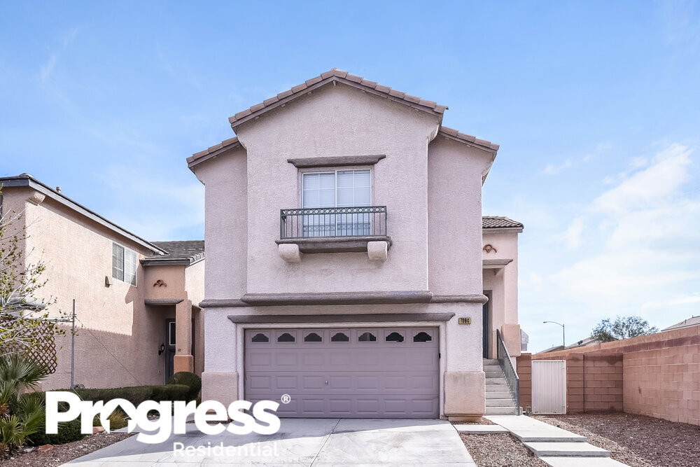 Foto principal - 7096 Pacific Coast St