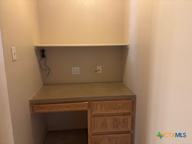 Building Photo - 1312 Nicholas Cir