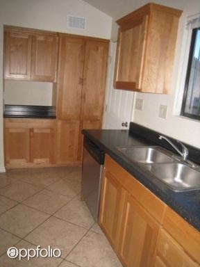 Building Photo - 2766 N Malibu Dr