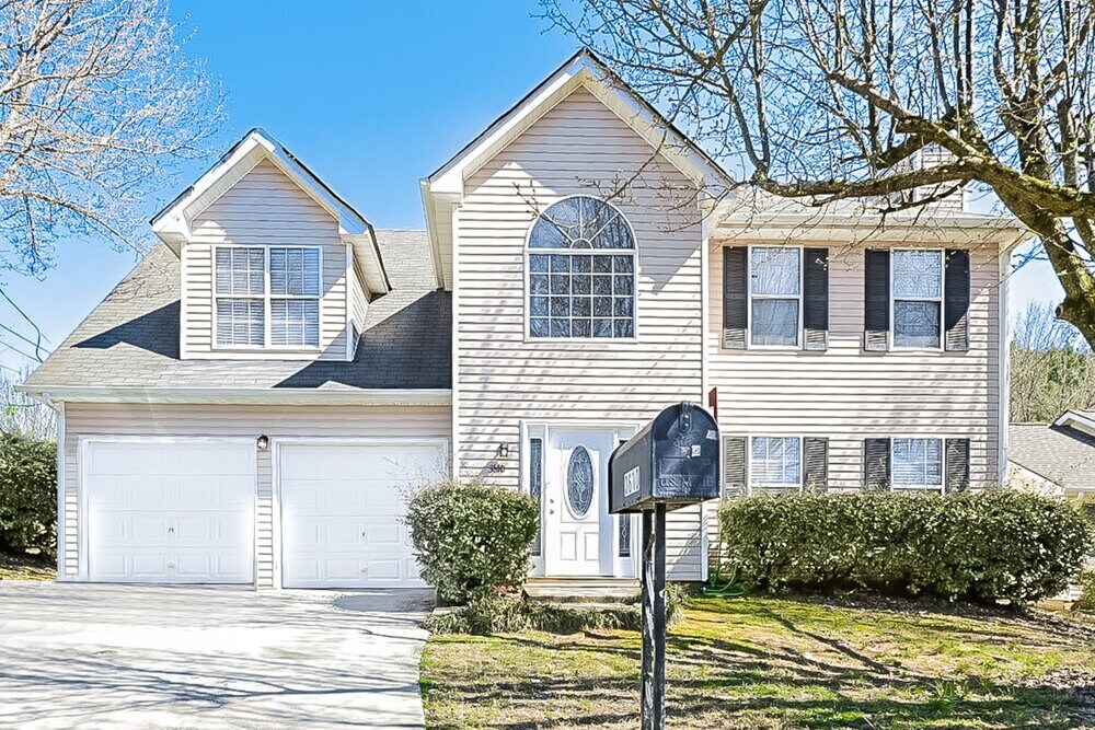 Primary Photo - 3610 Salem Hills Dr