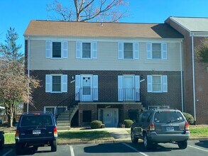 Building Photo - 1539 Presidential Dr