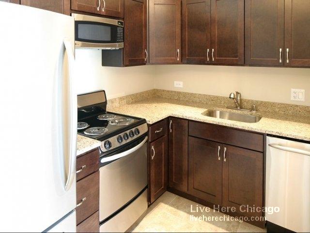 Foto principal - 2400 N Lincoln Ave