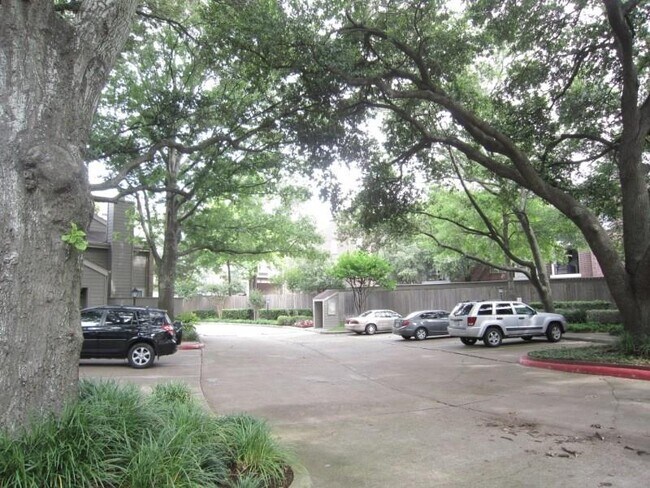 Foto del edificio - 2601 Augusta Dr