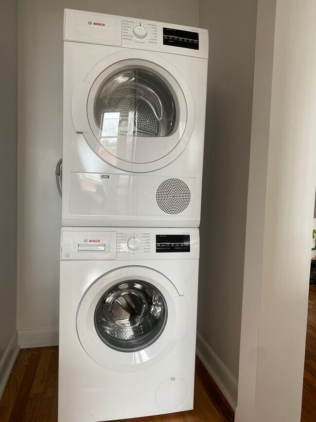 Foto del edificio - 226 W 242nd St