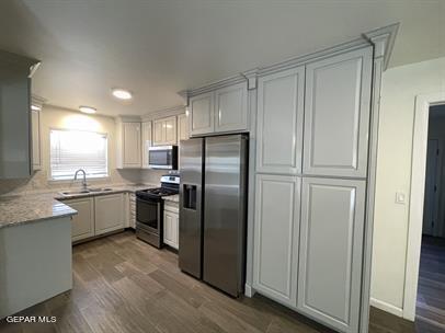 Building Photo - 6216 Fiesta Dr