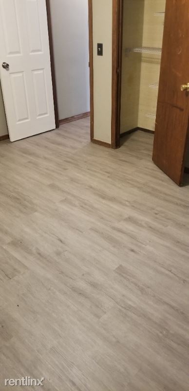 Foto del edificio - 3 br, 2 bath House - 918 E 15th Ave