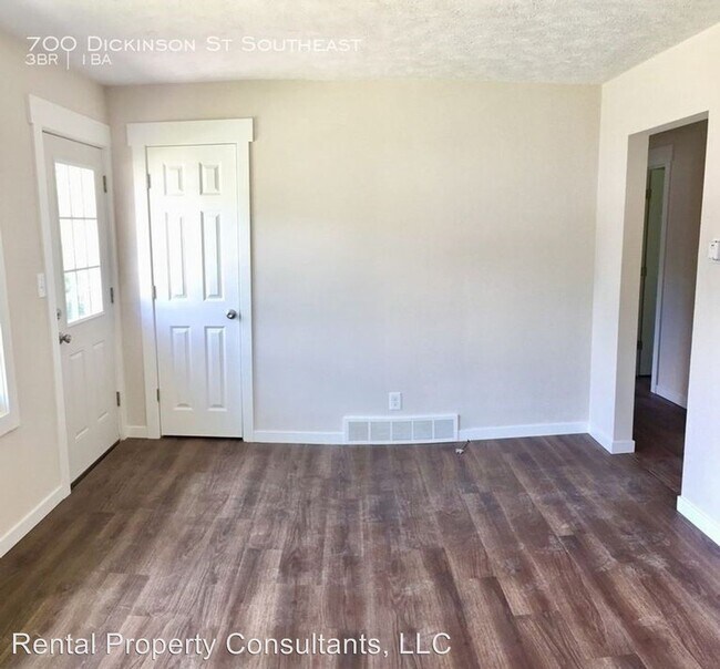 Foto del edificio - 700-704 Dickinson St SE