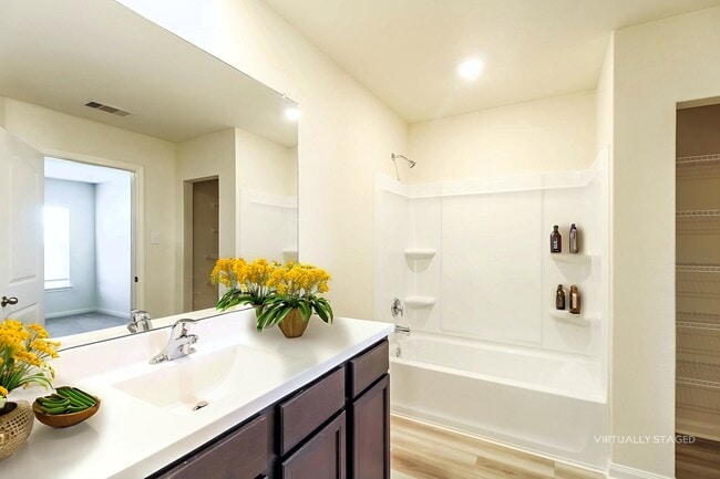 Building Photo - 26717 Frost Dr