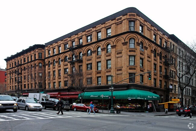 Aimco Apartments - Upper West Side - AIR Communities - Upper West Side