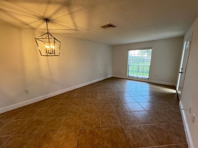 Foto del edificio - 710 Bayou Ave