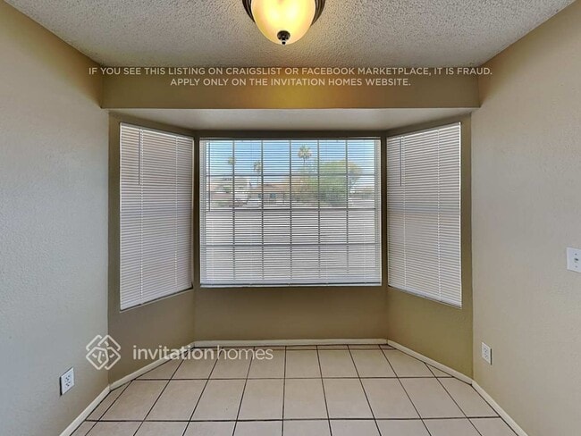 Building Photo - 11002 N 65th Ave