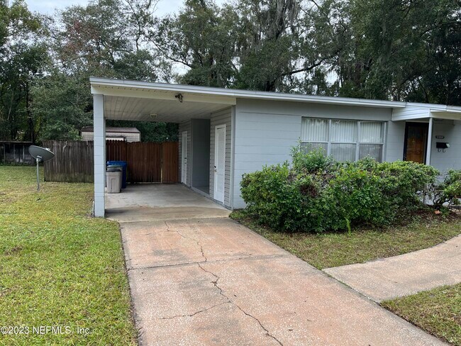 Foto del edificio - 2368 Wilmont Ave