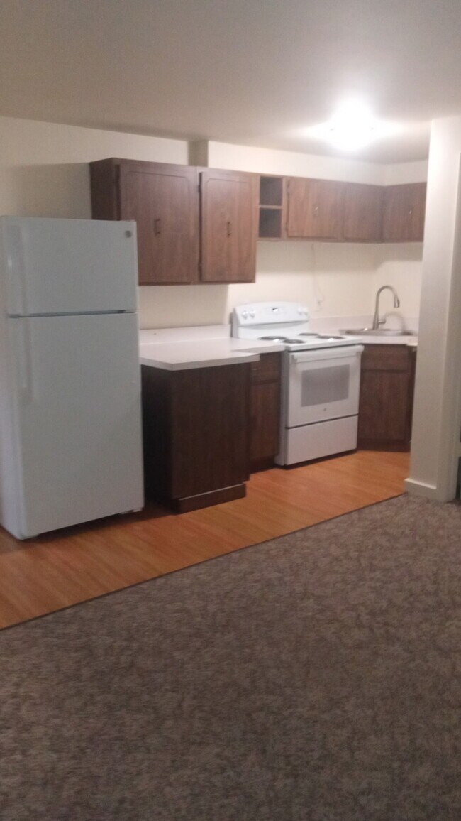 Cocina 1 - 7 Callahan Dr