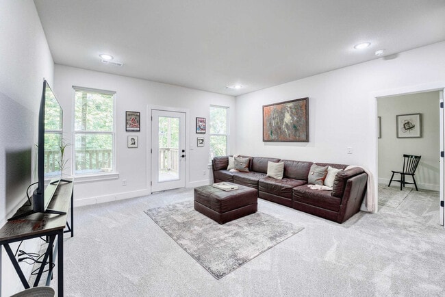 Foto del edificio - 1421 Lee St