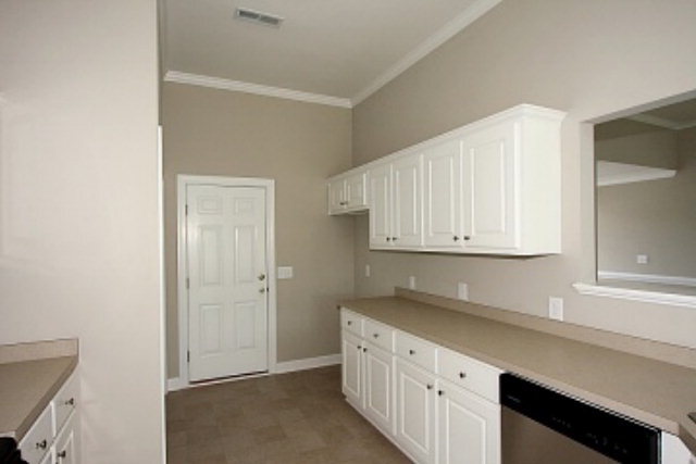 Building Photo - 205 Planters Ridge Dr