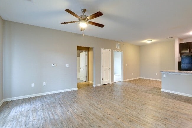 Building Photo - The Paddock at Grandview