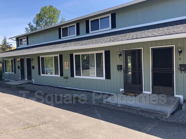 Building Photo - 601 Ave A