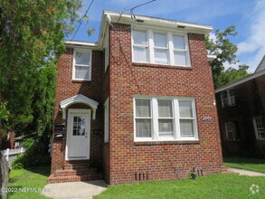 Building Photo - 2651 Dellwood Ave