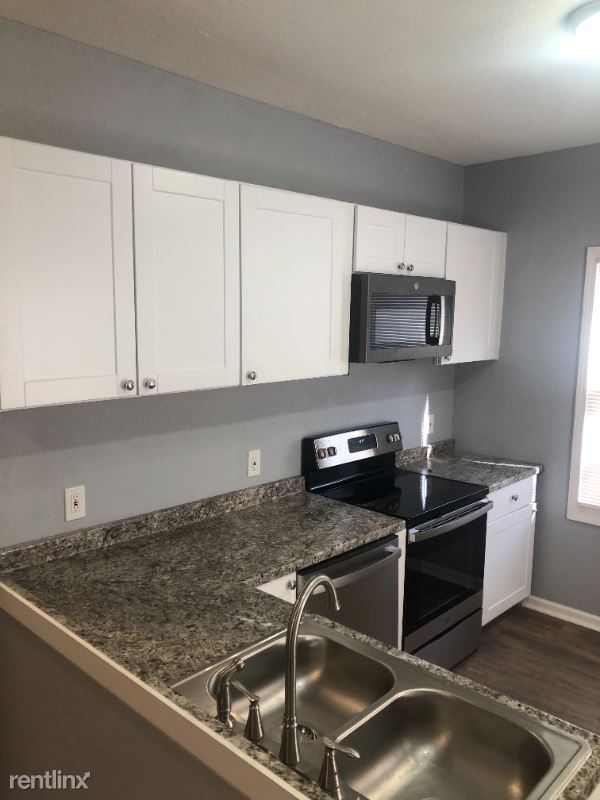 Foto del edificio - 3 br, 2 bath House - 2645 N Mill St.