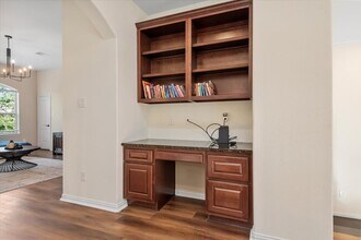 Building Photo - 11 Black Spruce Court