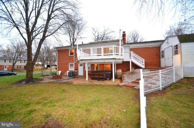 Building Photo - 13720 McGill Dr