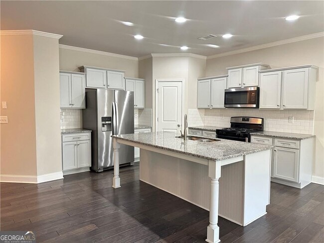 Building Photo - 2045 Wheylon Dr