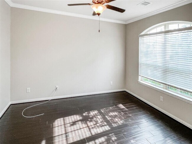 Foto del edificio - 25310 Evergreen Bend Dr