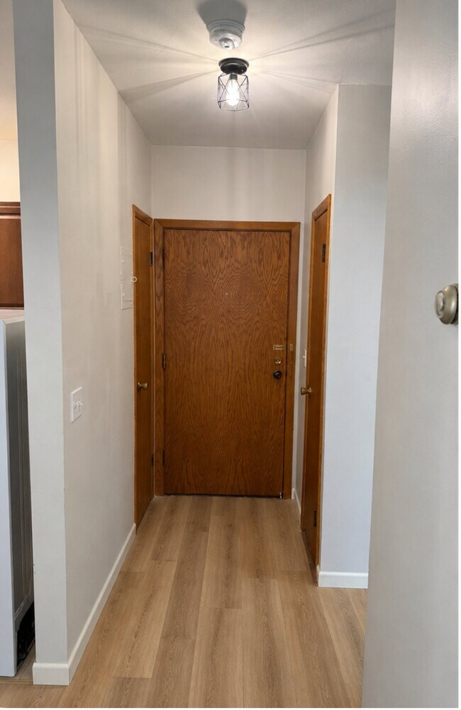 Foto del edificio - 3308 Girard Ave S