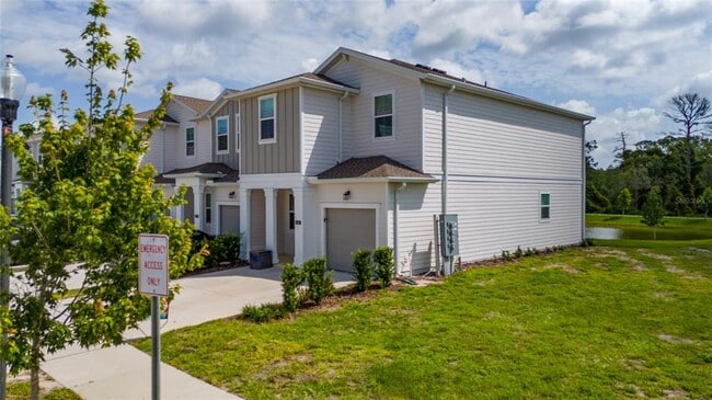 Building Photo - 7576 Stone Crk Trl