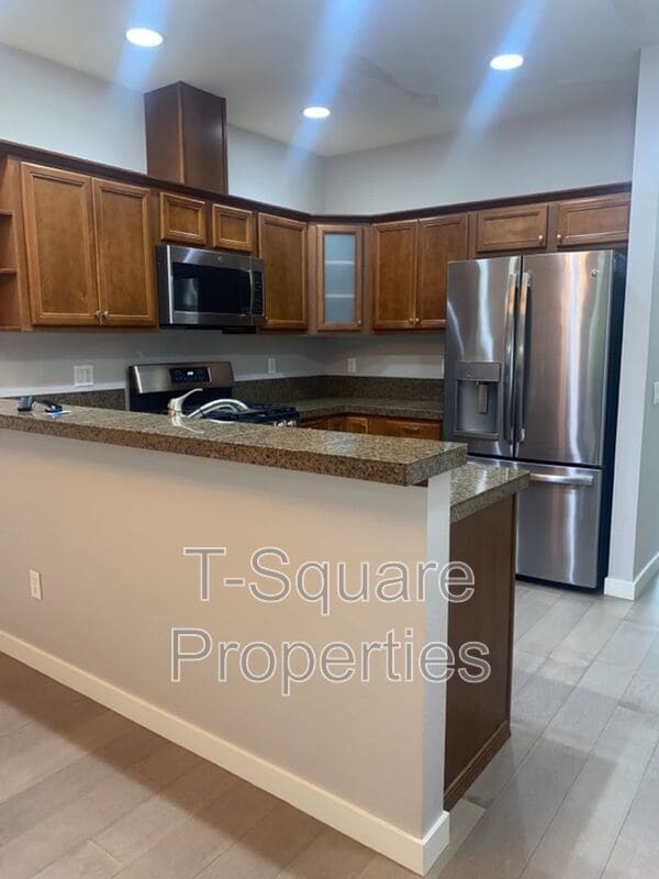 Building Photo - 21236 11th Dr SE