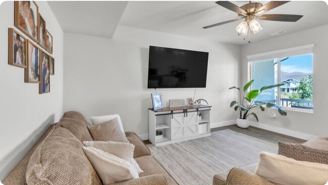 living Room - 45 E 970 N