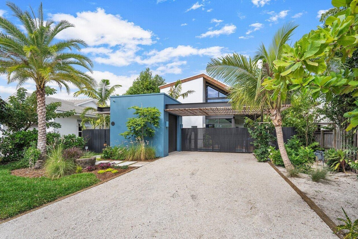 105 Bush Blvd, Delray Beach, FL 33444 House for Rent in Delray