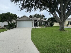 Building Photo - 436 Kingston Way