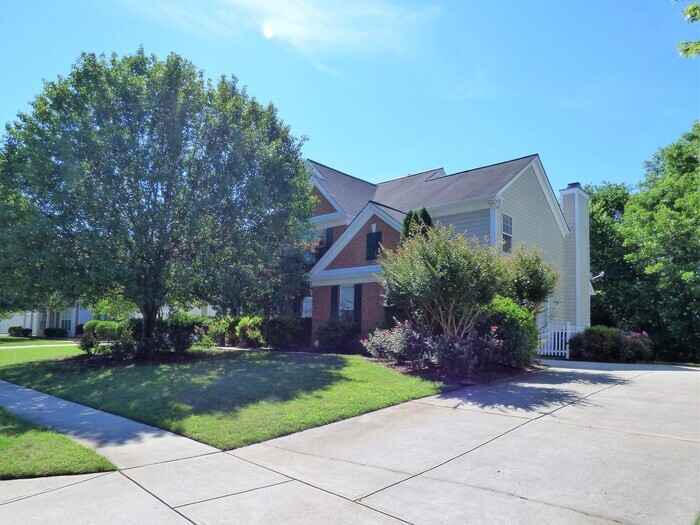 Primary Photo - Beautiful Home in Cady Lake Subdivision