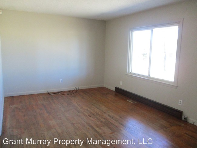 Building Photo - 3 br, 1 bath House - 4310 Ferguson Dr.