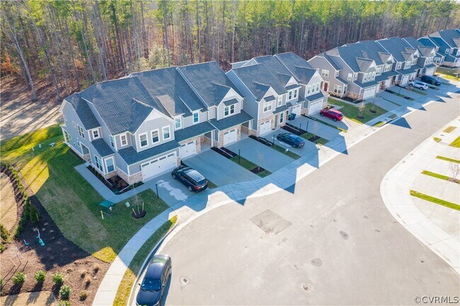 Foto del edificio - 18309 Palisades Ct