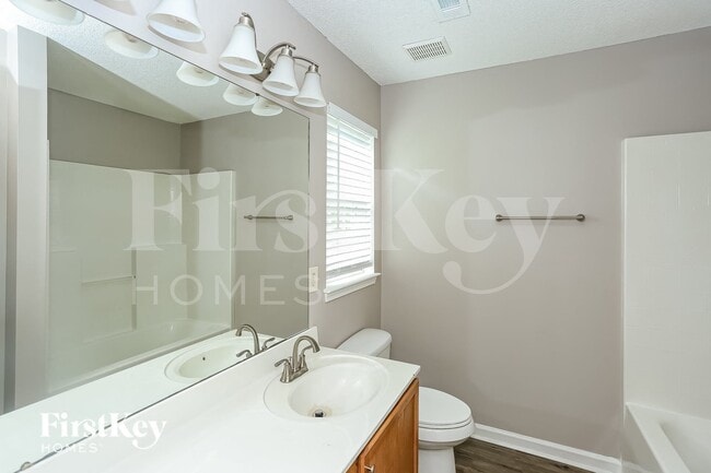 Building Photo - 933 Milkwood Ln