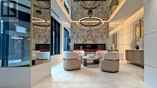 Building Photo - 5858 Yonge St