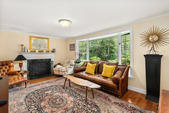 Building Photo - 67 Elmwood Rd