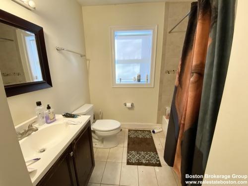 Foto del edificio - 4 bedroom in Boston MA