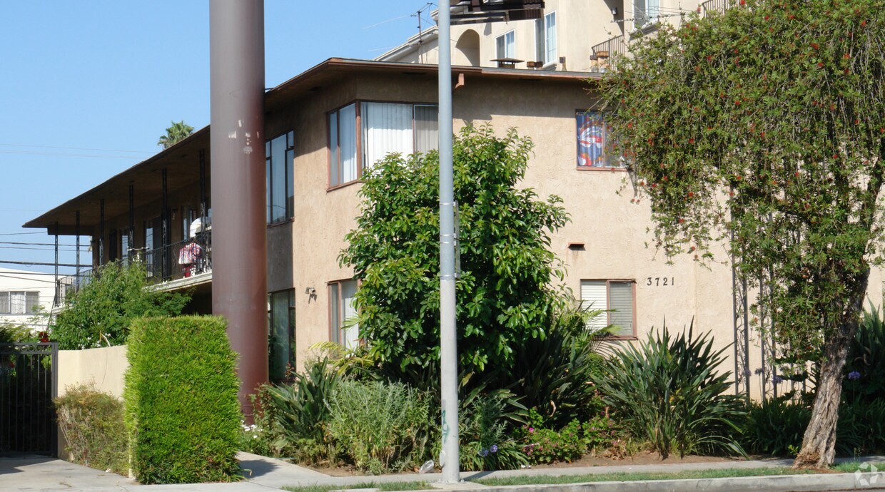 Building Photo - 3721 Motor Ave