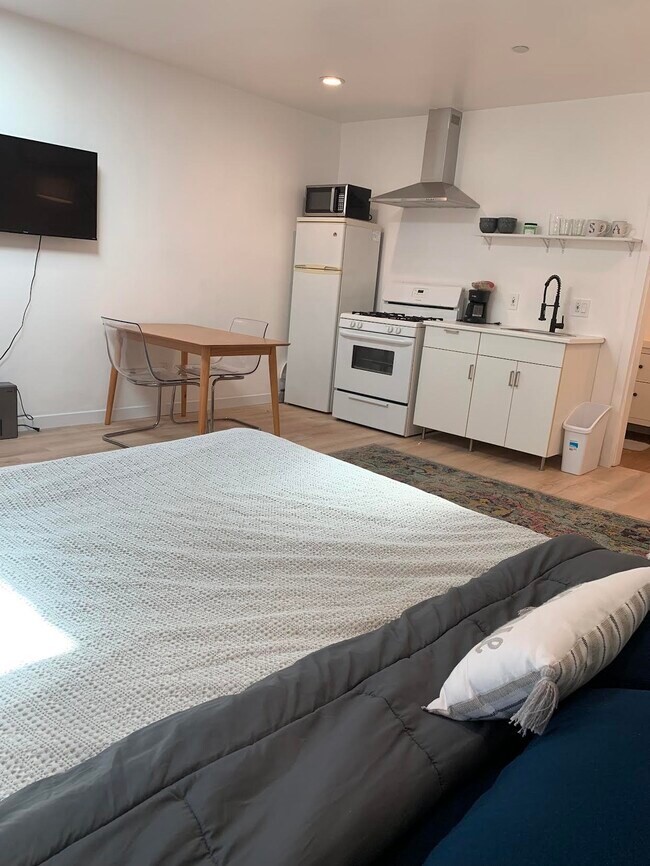 Foto del edificio - 2847 S Holt Ave