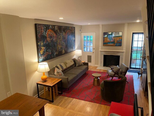 Foto del edificio - 339 11th St SE