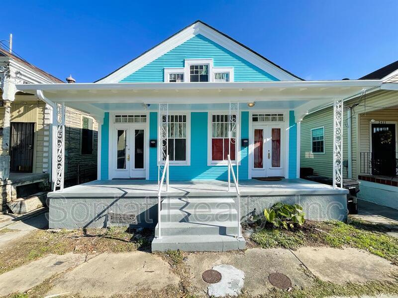 Primary Photo - 2437 Lapeyrouse St